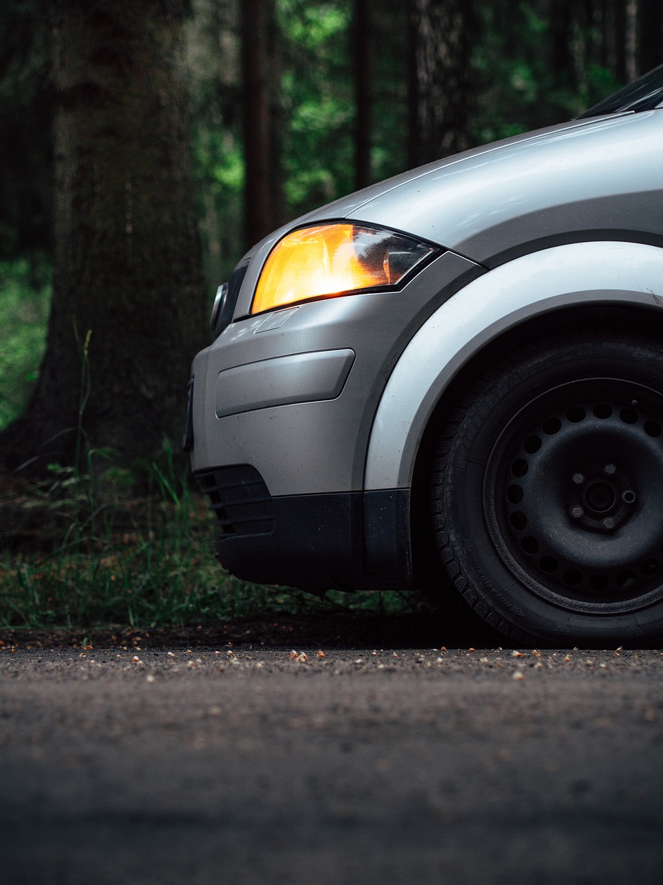 路虎發(fā)現(xiàn)神行最新降價(jià)優(yōu)惠，豪華與實(shí)力的完美結(jié)合！