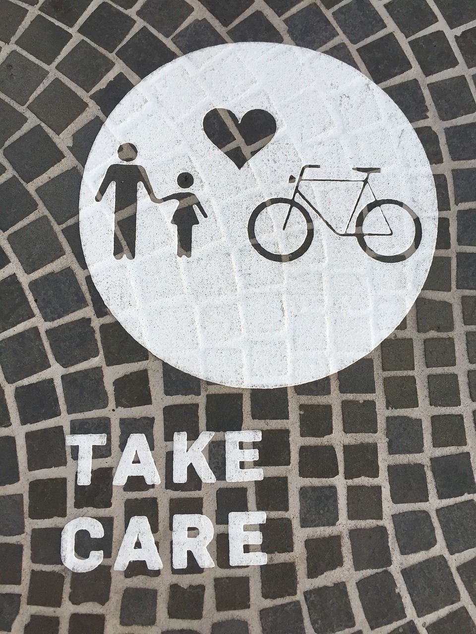 小小龍貓島最新破解版的探討與警示，游戲安全需謹(jǐn)慎對待