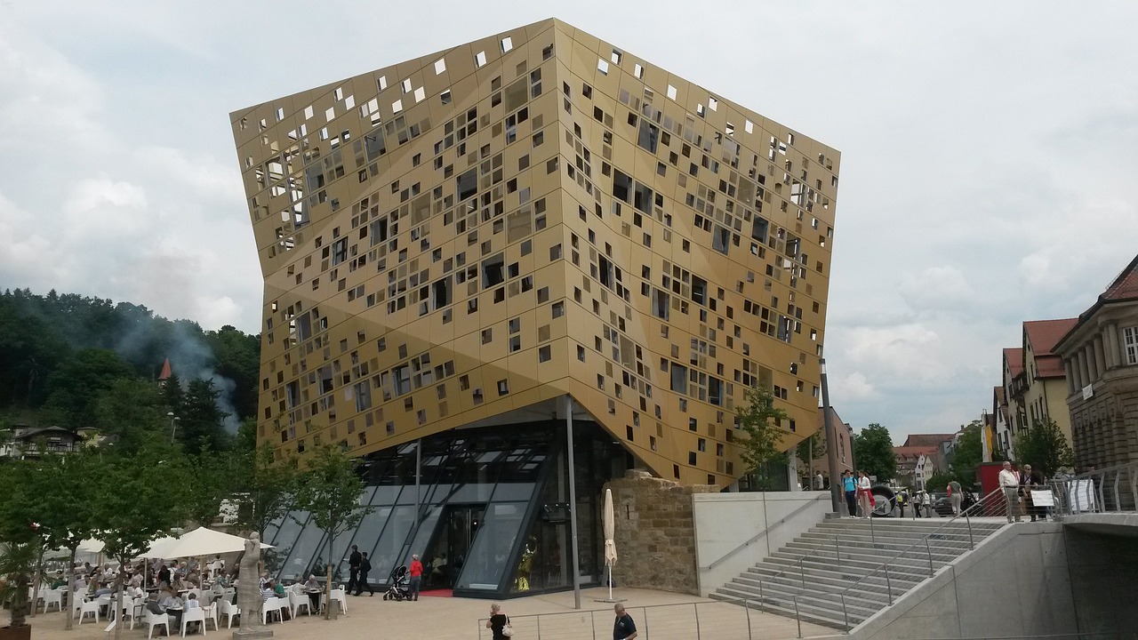 潢川城墻路最新進(jìn)展，古今融合展現(xiàn)城市新貌