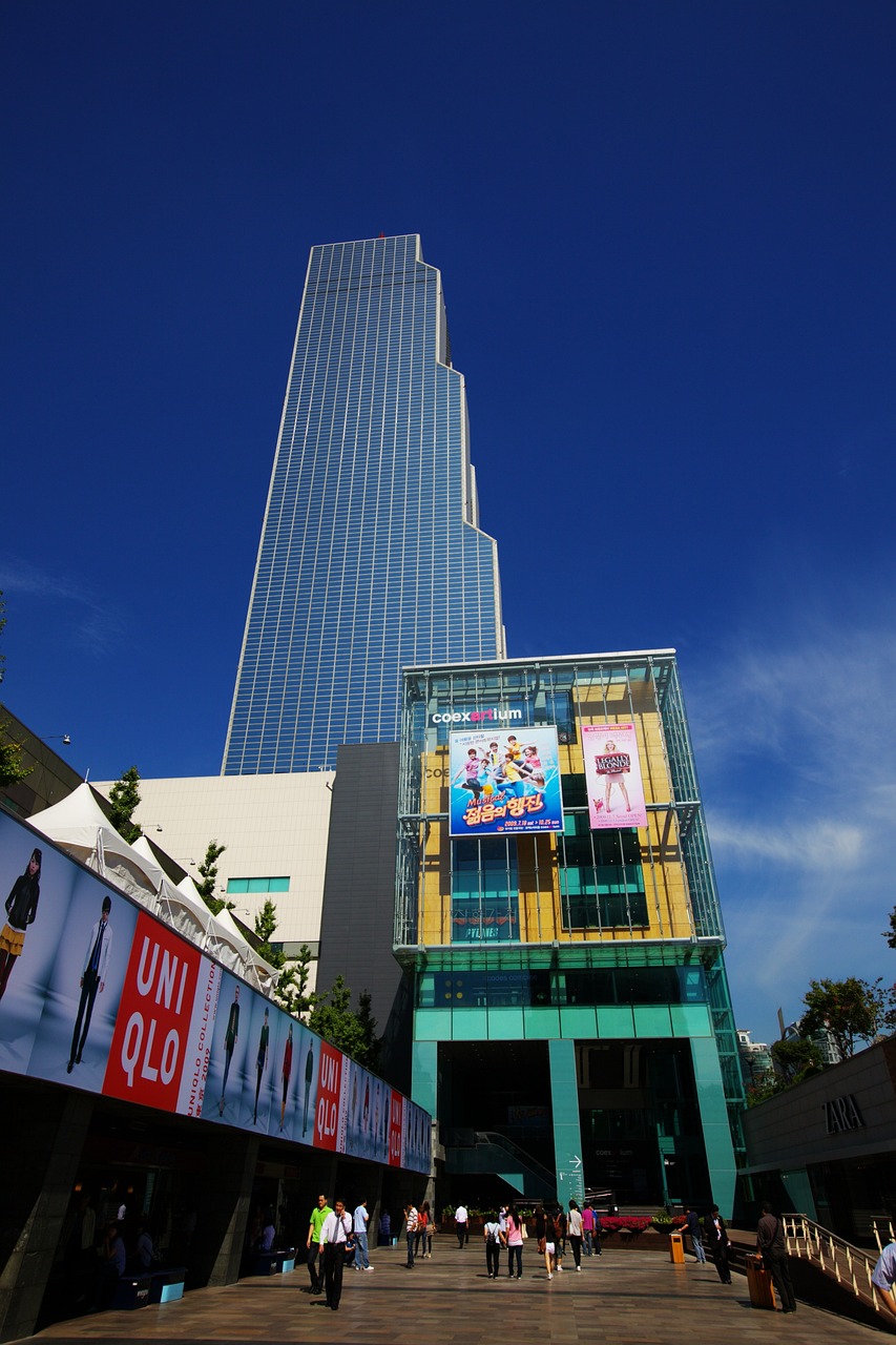 漢城壹號最新進展揭秘，城市新地標崛起之路