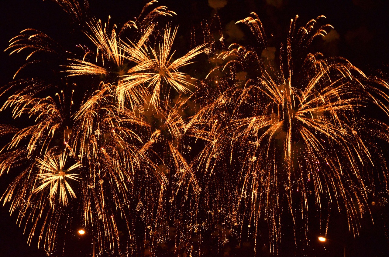 石梅山莊三期最新價(jià)格揭秘，市場(chǎng)動(dòng)態(tài)與深度分析