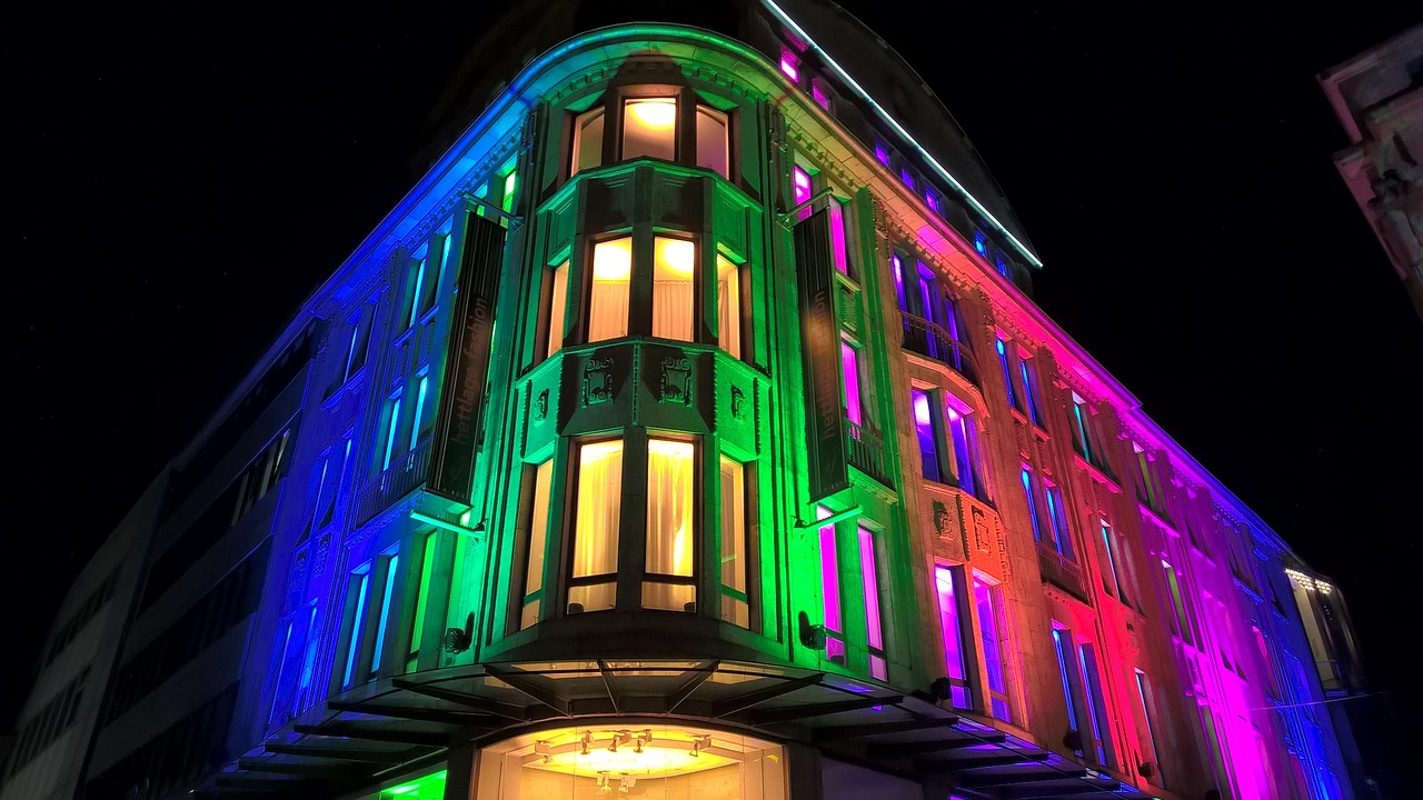 沙坪壩創(chuàng)衛(wèi)動態(tài)，城市環(huán)境煥新顏，民生福祉持續(xù)提升