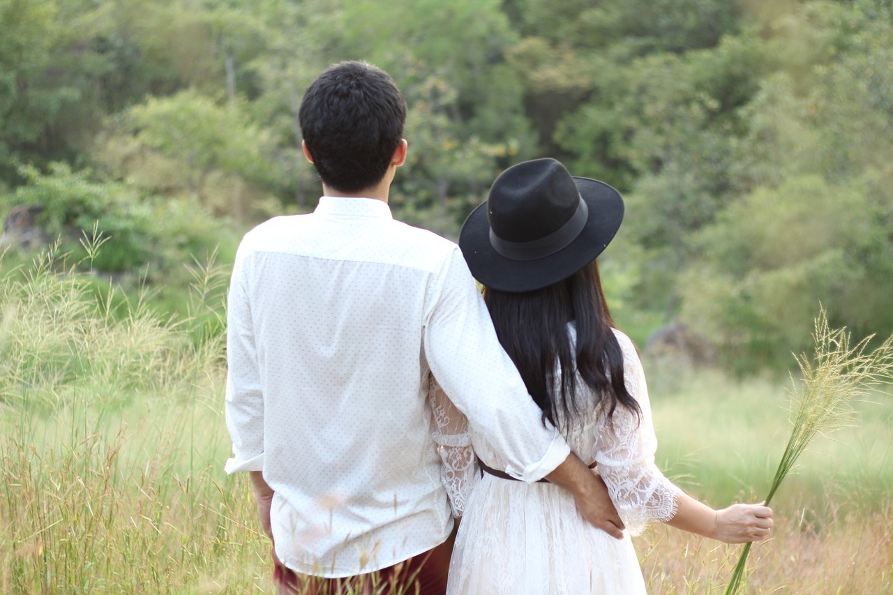 沈若京與楚辭琛的時空浪漫邂逅，最新免費(fèi)閱讀小說之旅