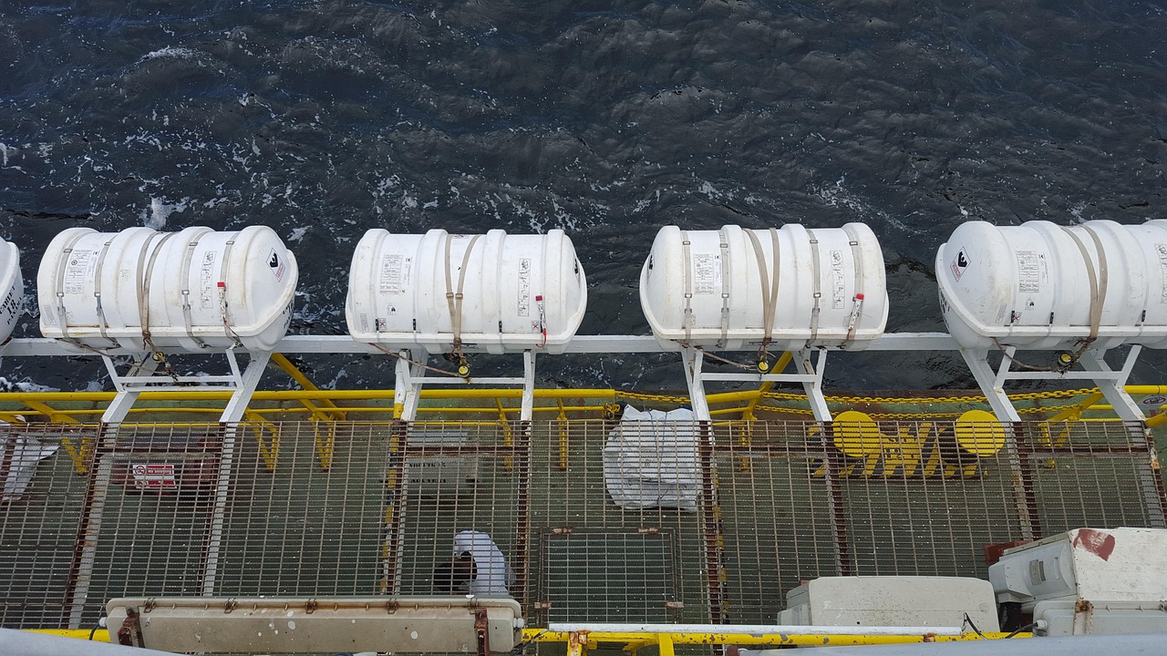 容縣繡江復(fù)航最新動態(tài)更新，復(fù)航進展順利！