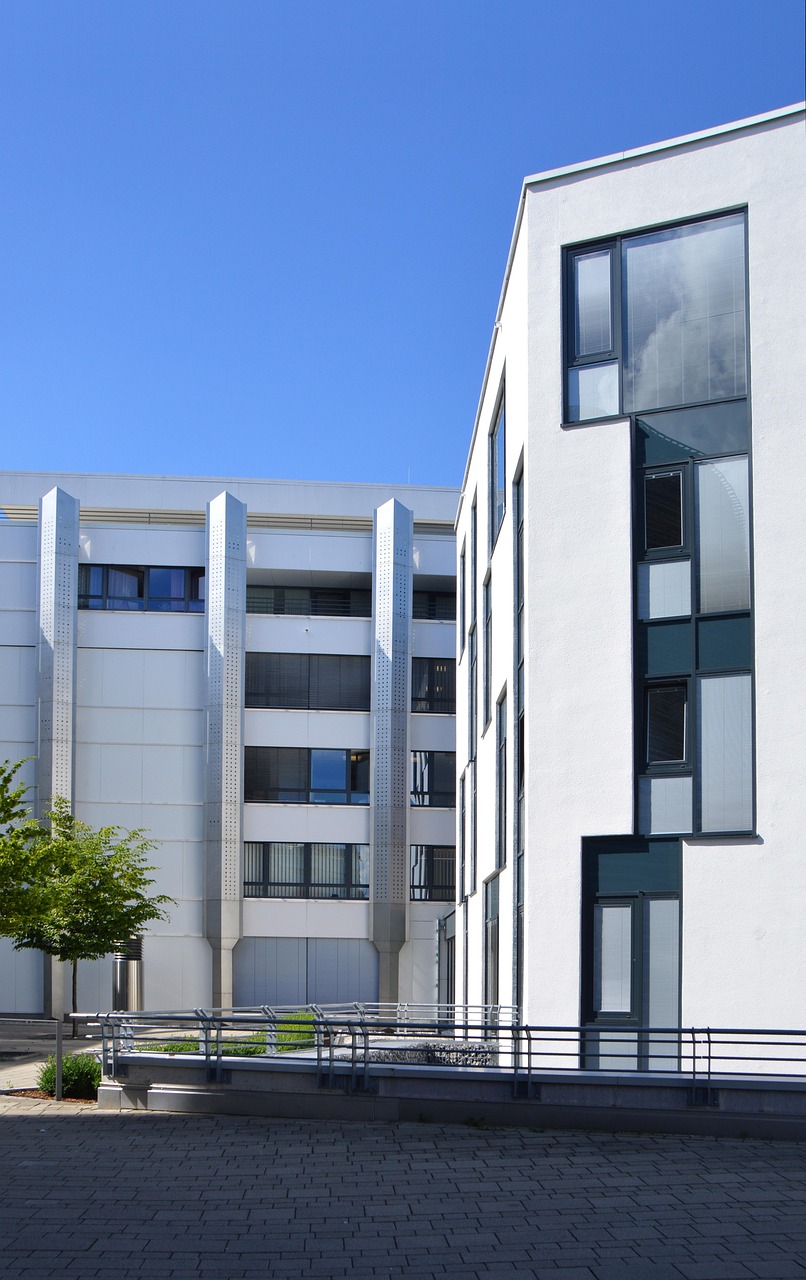 西安市電子廠最新招聘動態(tài)與職業(yè)機(jī)會探索，招聘信息及職業(yè)發(fā)展指南