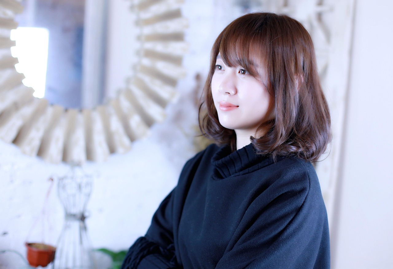 周冬雨最新發(fā)型DIY教程與時(shí)尚指南，輕松打造魅力發(fā)型！