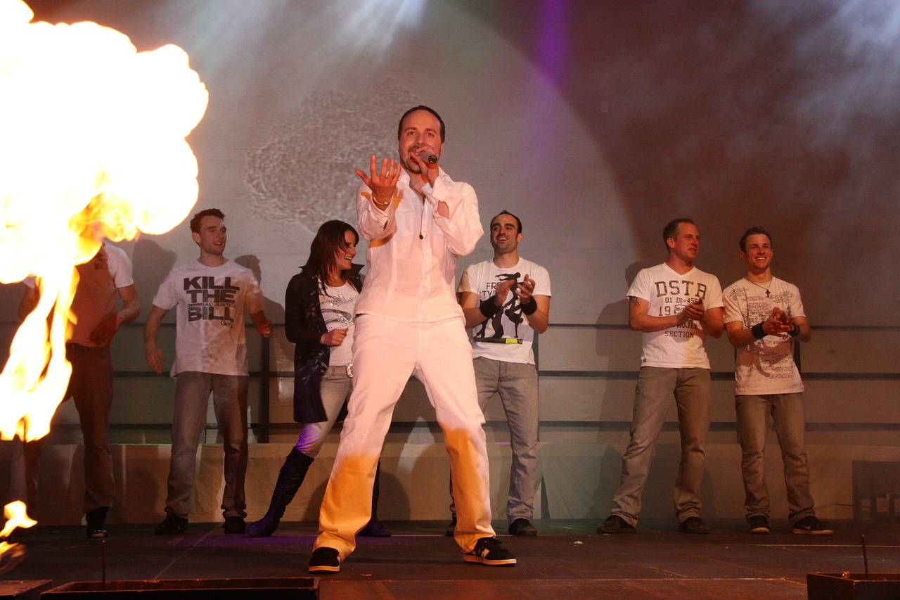 泡菜幫最新一期音樂(lè)盛宴，歌曲之美與文化交融的盛宴