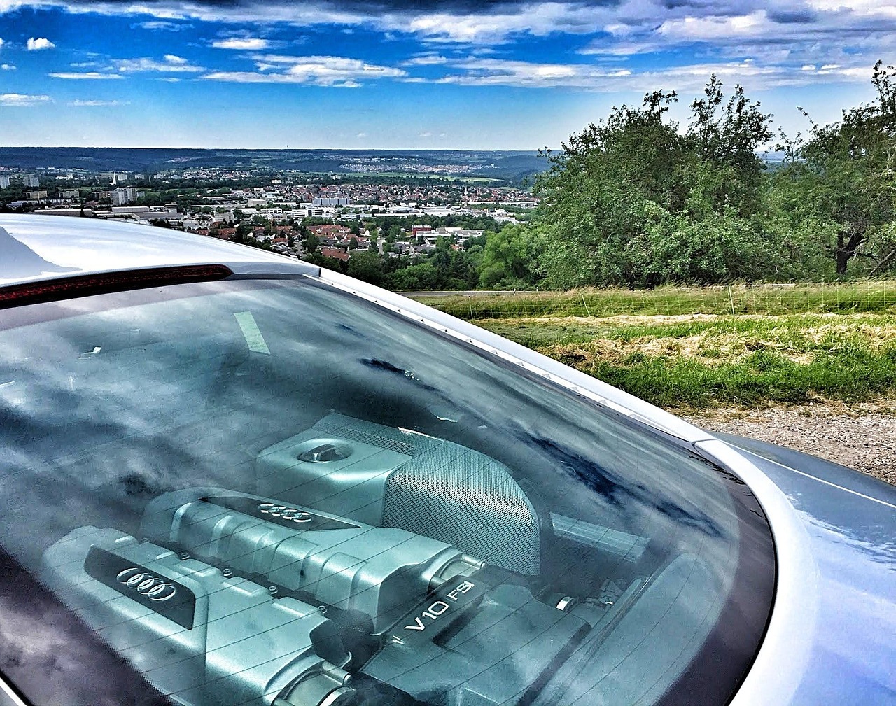 最新款?yuàn)W迪A4L報(bào)價(jià)及圖片詳解，全面解析與圖片展示