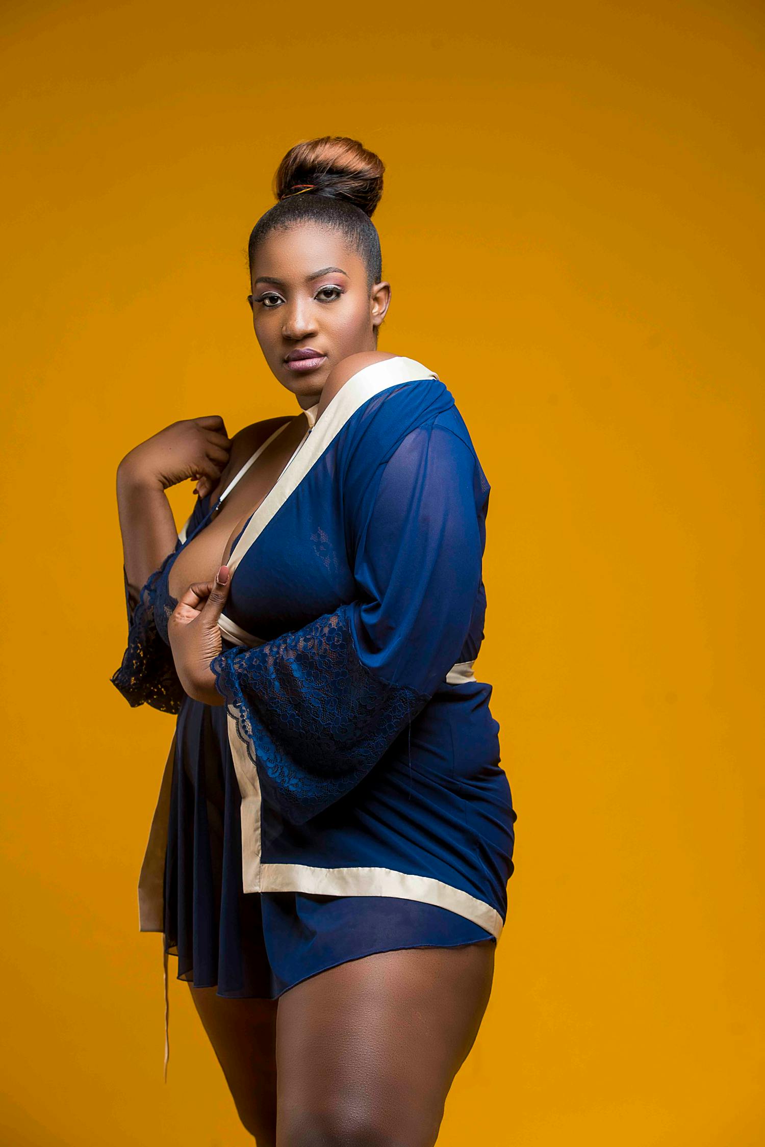 『最新照相姿勢(shì)大揭秘，展現(xiàn)個(gè)性魅力的全新方式』