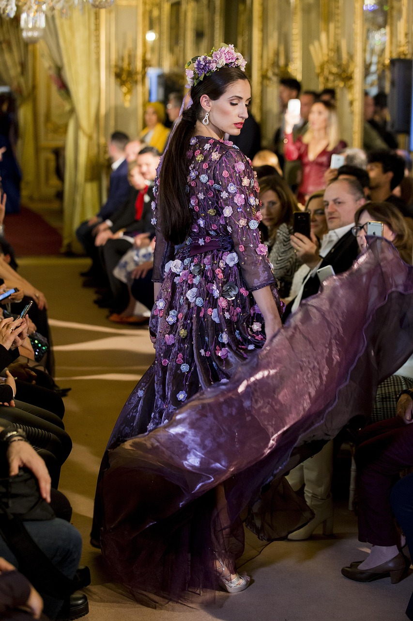 最新頭像發(fā)布，探索時(shí)尚潮流的無限魅力