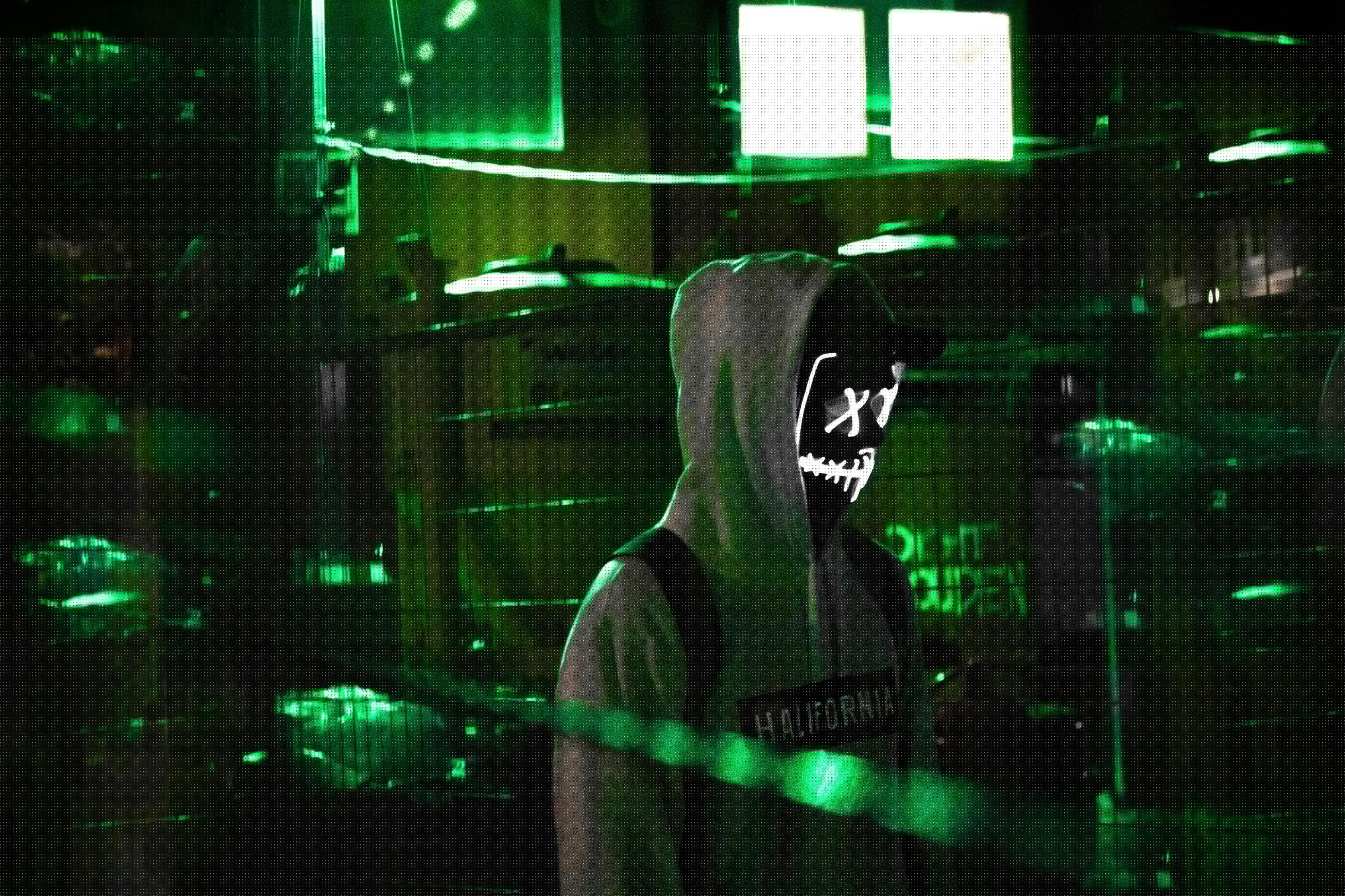 探索美的無(wú)限可能，絕色中出最新